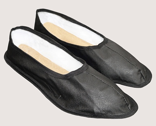 Тапочки чëрные